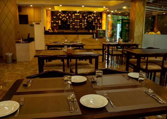 Black Diamond - Transit Point Inside Airport 4*