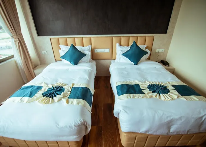 Hotel Black Diamond - Transit Point Inside Airport 4*